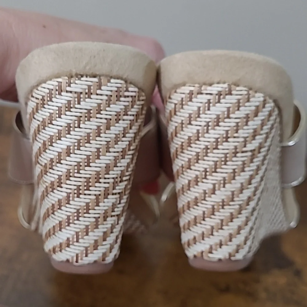 Chico's Gold and Cream Basketweave Wedge Sandal size 8